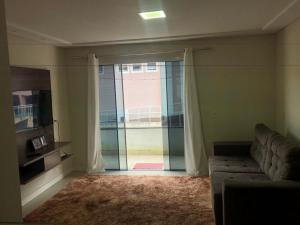 Casa segundo piso acomoda até 6 pessoas