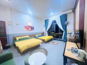 Phòng đôi có Ban công