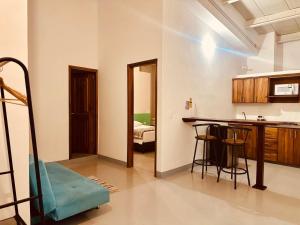 Aloja-T en Apartamento amoblado 6 con balcón Ciudad Bolivar