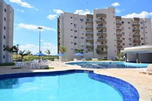 Lagoa Quente Flat Service - Apt mobiliado em condomínio de 9 piscinas quentes e relaxantes