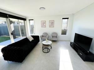 Brand New Luxury 4 Bedroom House