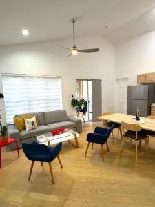 Albatross Condo in PGA Village, 2 bedroom 1 bath, A Side