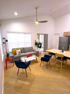 Albatross Condo in PGA Village, 2 bedroom 1 bath, A Side