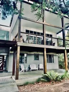 Sandy Escape Holiday House Kingfisher Bay Resort - Fraser Island