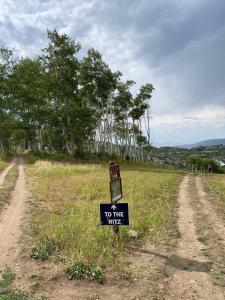 Renovated condo steps from Beaver Creek shuttle