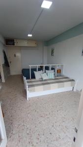 Aires del Sur 2 monoambiente luminoso ,al frente, a 50 mts del mar