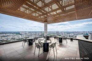 The Sky 89 Panorama D7