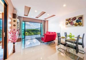 Chalong Miracle Lakeview