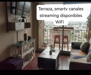 Departamento 2 dormitorios 2 baños cercano Aeropuerto estación metro y clínicas