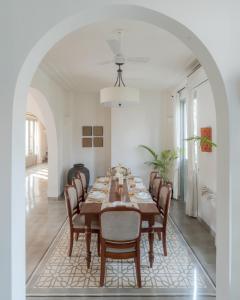 Villa Mandarina 4BHK Standalone Luxuxy Villa in Assagao with Large Private Pool, Pool Table, Kids Play Area, Garden, Caretaker & Security by The Blue Kite