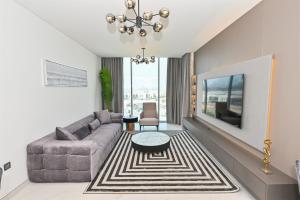 Spacious 1BR with Burj Khalifa View in District One Meydan