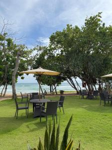 Villa Talay - 5 Bedroom Beachfront Villa