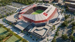 Modern & Cozy Apt with pool in prime location