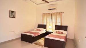 Luxurious and Spacious heritage apartment