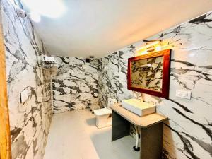 Jaisalmer Sand Dunes Luxury Camp And Resort