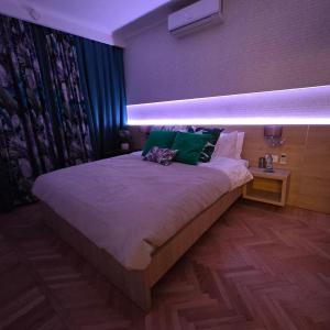 Green Leaf By Sattal