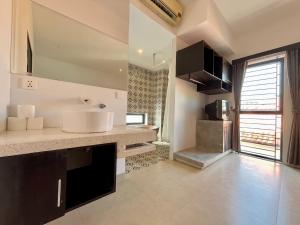 Canopy Family Villa