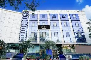 Super Collection O Adarsh Nagar Raja Park formerly Apex Intercontinental - Džajpur