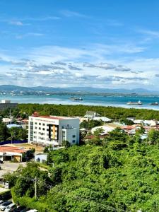 Minimalist, Mactan Newtown 1BR Condo