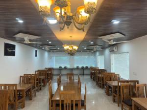Kuyal Corbett Resort