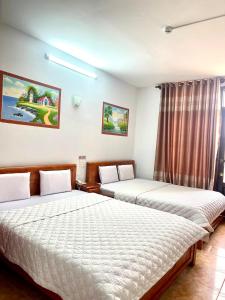 Thùy Dương 2 Hotel Chỉ 2 Phút tới sân bay TÂN SƠN NHÂT-có chỗ đậu xe hơi 4-7-12-50 chỗ
