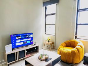 Ojay Apartments in Rosebank