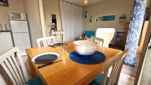 Appartements Vaux sur Mer - EMPLACEMENT de CHOIX - APPARTEMENT - PLAGE de NAUZAN : photos des chambres