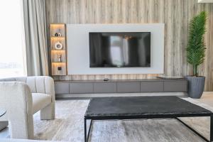 Unique 2 Bedroom in District One Meydan