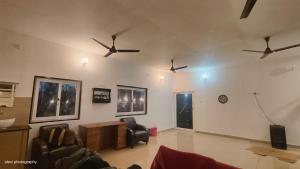 The Cloud Mountain Tourist Villa