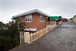 Away From Home - 2 - Rooms In Ooty, Home Stay Ooty