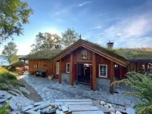 Large exclusive cabin by Saltstraumen outside Bodø - Storjord