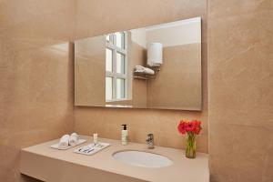 Royal Kingdom Sarovar Portico Pilibhit