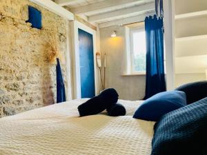 Maisons de vacances Maison Maillots et Bigorneaux, 15 pers, jacuzzi, 40m de la mer : photos des chambres