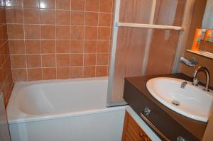 Appart 3 pièces - cabine 6 couchages CERBERE BN200-111