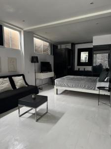 Minimalist apartment long term