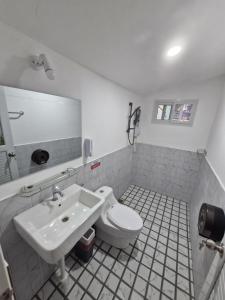 Secret Garden Family House