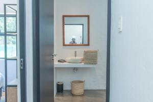 The Grassroof cottage