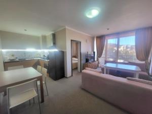 Апартамент А101 хотел Снежанка