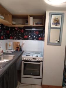 Maisons de vacances Gite a la campagne en pays mellois : photos des chambres