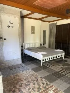 MAIKHAO ISLANd 2 - Ban Ko En