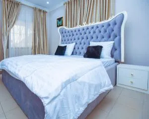 Two bedroom Global Premium Apartment - Mobushipe
