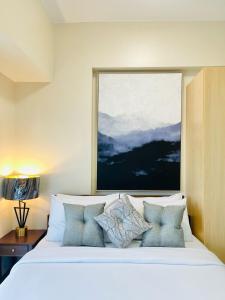 26 Affordable Luxury Studio