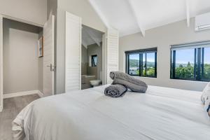 Tranquil Lagoon Loft