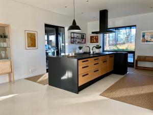 Unique lakehouse Villa Valo