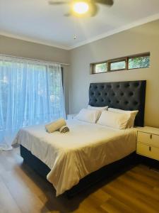 100 on Simon Bekker Kosmos