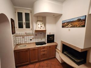 The courtyard of the 6 arches