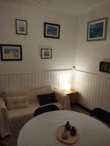 Maison deux chambres avec jardin à 100m de locéan