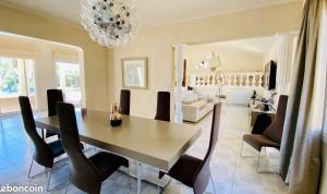 Villas Rare Villa luxueuse 250 M2 proche plage Perols : photos des chambres