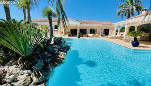 Villas Rare Villa luxueuse 250 M2 proche plage Perols : photos des chambres