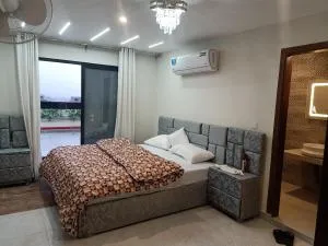2 Bed Apartment With Open Area - Murree